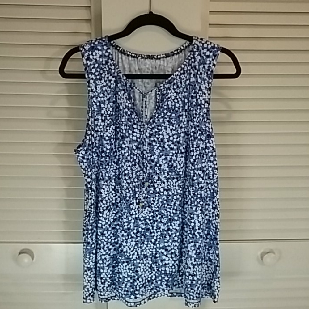 🔷️*Mixes Blue Sleeveless Top